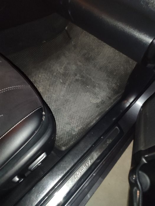 Полики Ева полики на Камри 50 европа