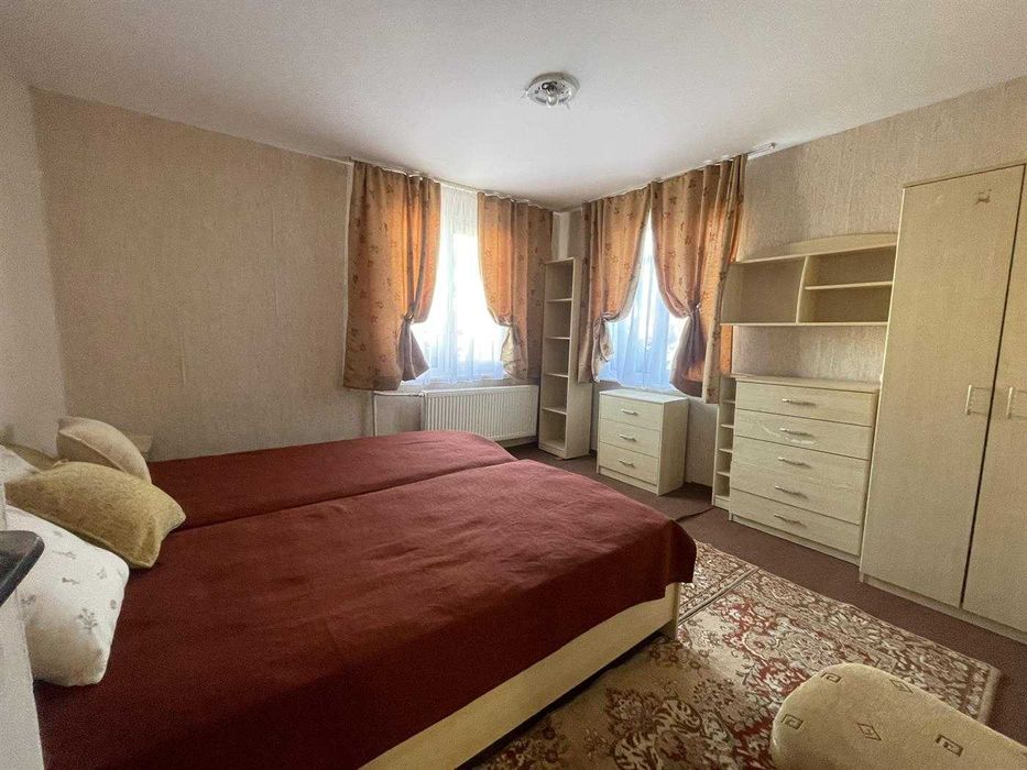 Дава се под наем Тристаен апартамент в Габрово, Център - 70 кв.м за 300.9 € - Снимка #3