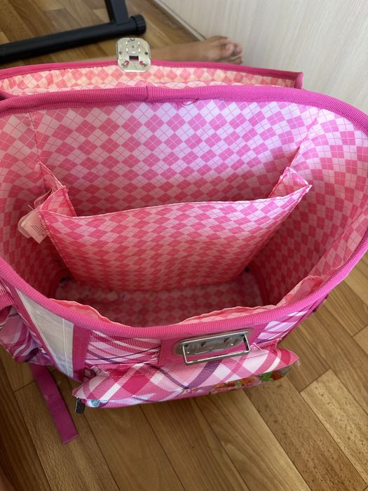 Польский школьная сумка для девочек в отличном состоянии