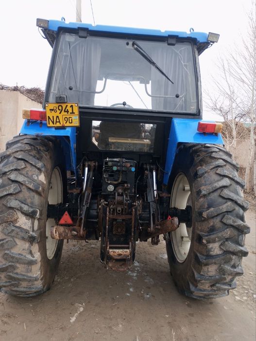 NEWHOLLAND 135 Sotiladi