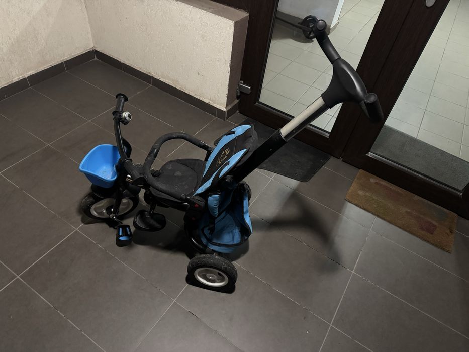 Tricicleta pliabila cu maner parental si sezut reversibil