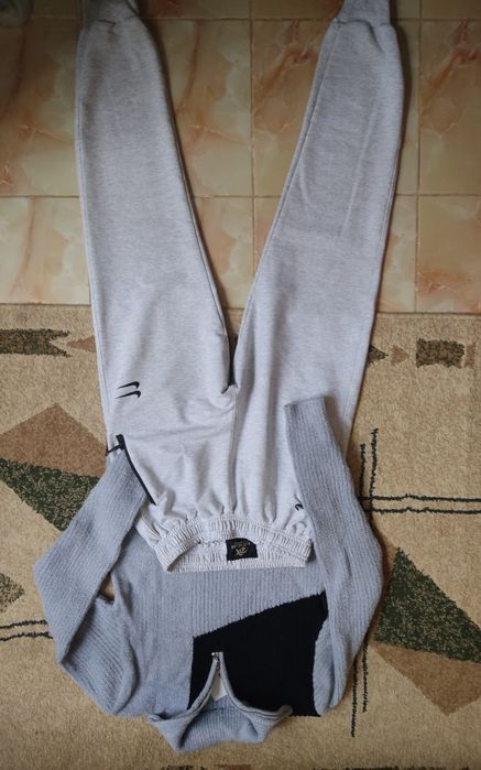 Спортивные штаны