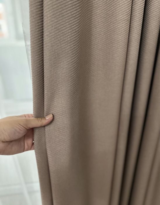 Продам шторы новые шикарный пошив