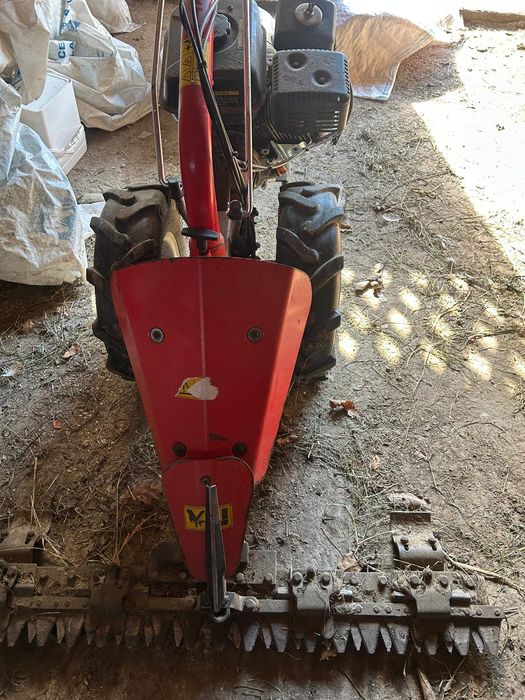 Vând motocositoare