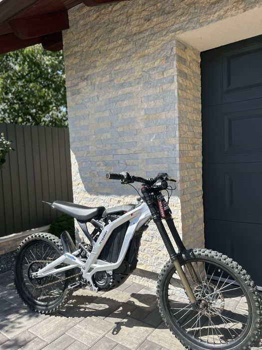 Surron light bee x  (Defect(senzor)