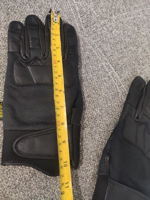 Manusi Tactice  Militare