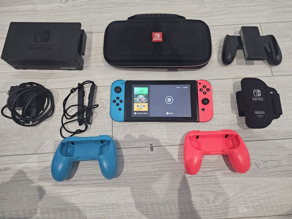 Vând consola Nintendo switch