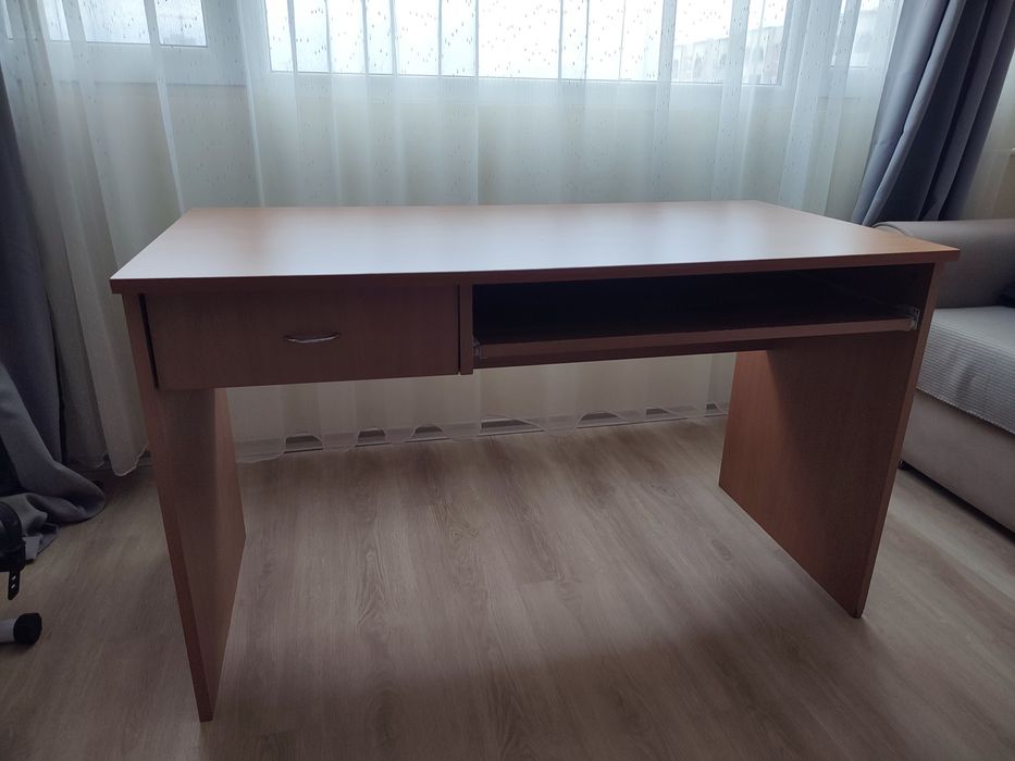 Бюро с размери 120/60/71