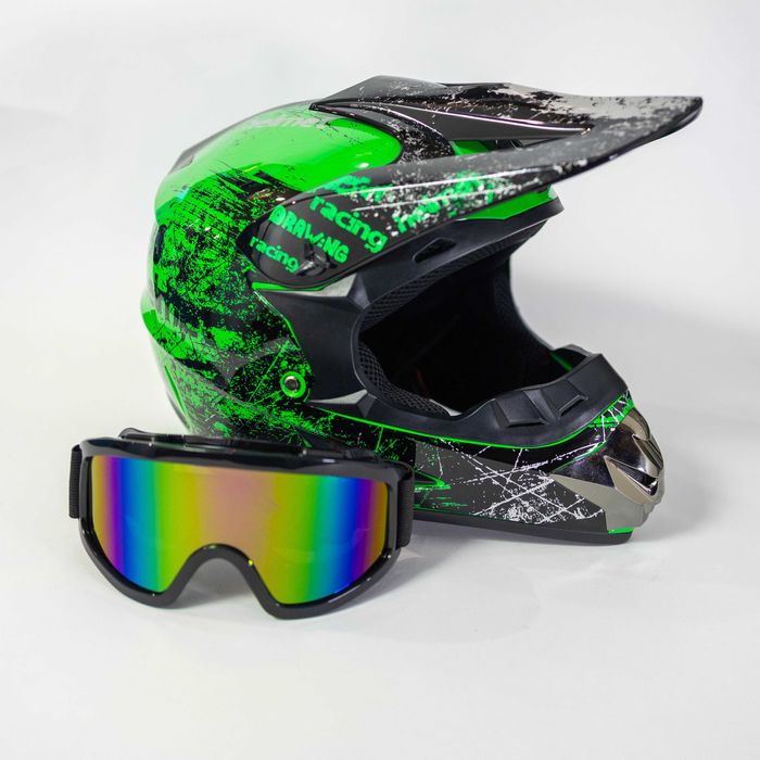 Каска подходяща за мотокрос , планински велосипед , ел. тротинетка