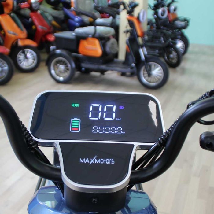 Двуместна CARGO електрическа триколка Max Motors CARGO LUX 1500W BLUE