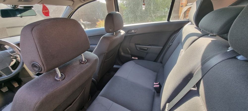 OPEL Astra 2012 — imagine 10
