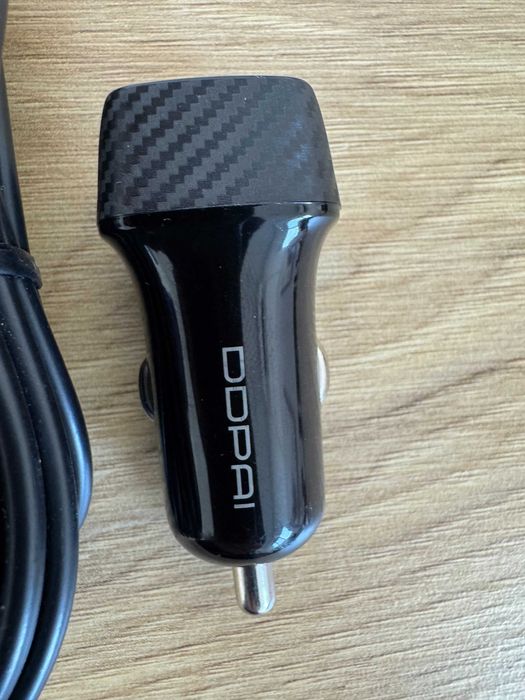 Cablu USB-A la USB-C de 3 metri + adaptor auto 12/24V la 5V 2.4A