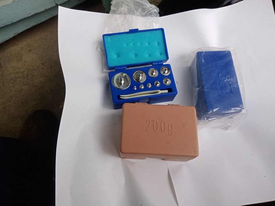 Набор гирь лабораторных