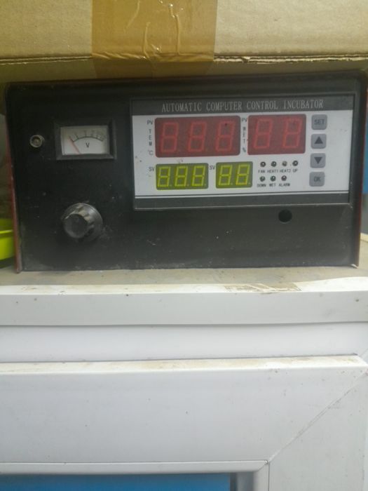 Продам инкубатор