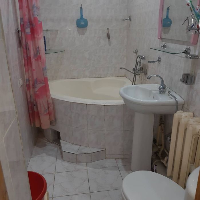 Сдаётся в аренду 2-х комнатная квартира. Стоимость 500$ в месяц.