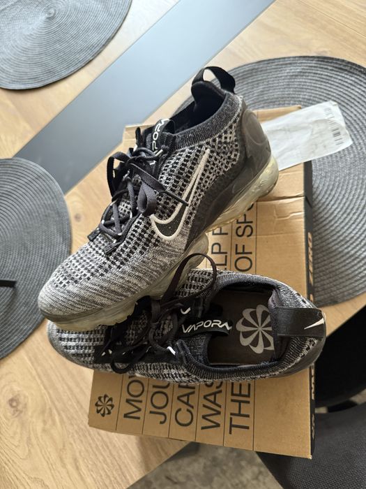 Дамски маратонки Nike