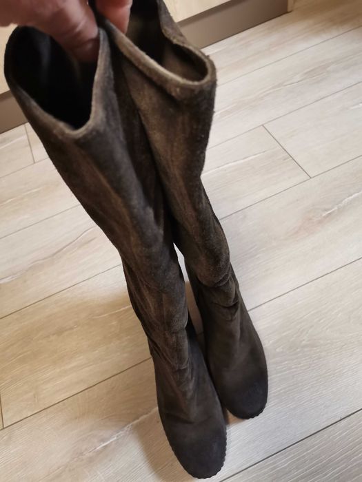 Зимни Ботуши. Естествен велур. 38 номер.  Daris.