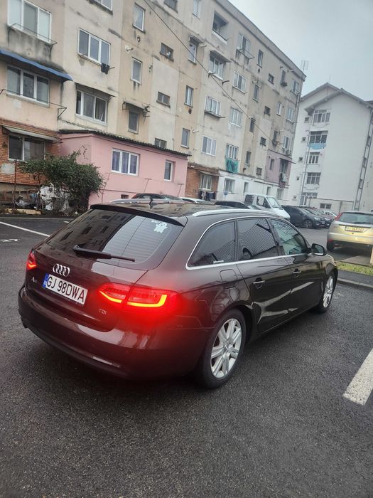 AUDI A4 Avant 2013 — imagine 3