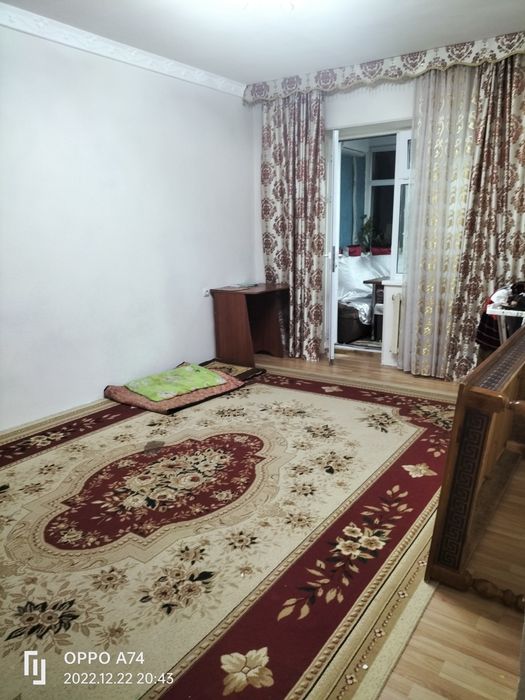 Квартира продаетсся 71квадрат метров.можно через ипотеку.