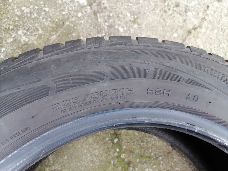 205/60/16 1бр.Goodyear Зимна гума
