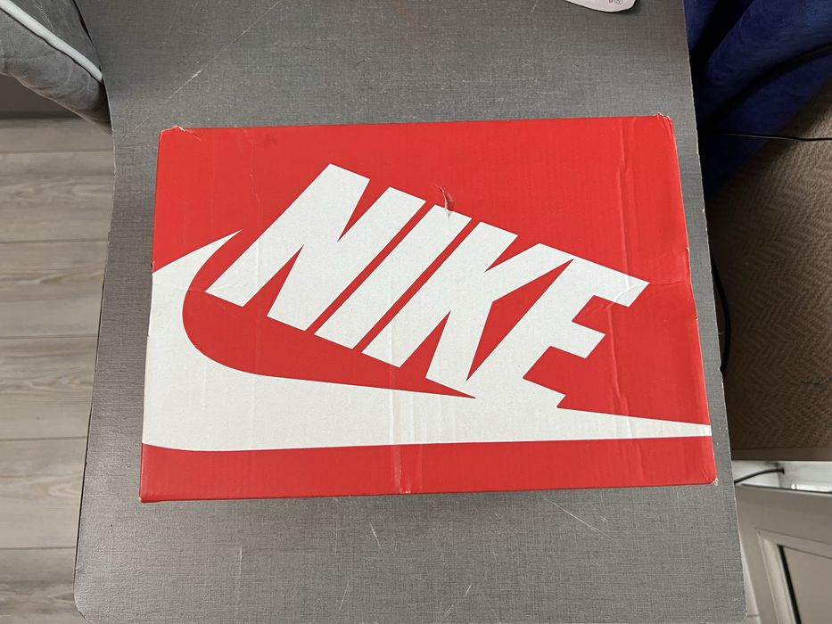 Кроссовки nike court белые