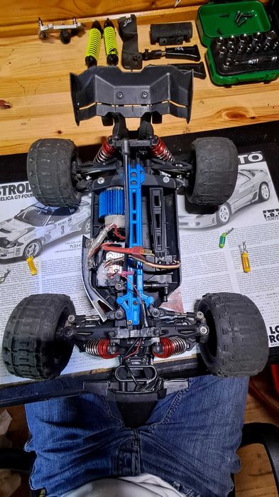 RC car conquer 1/16