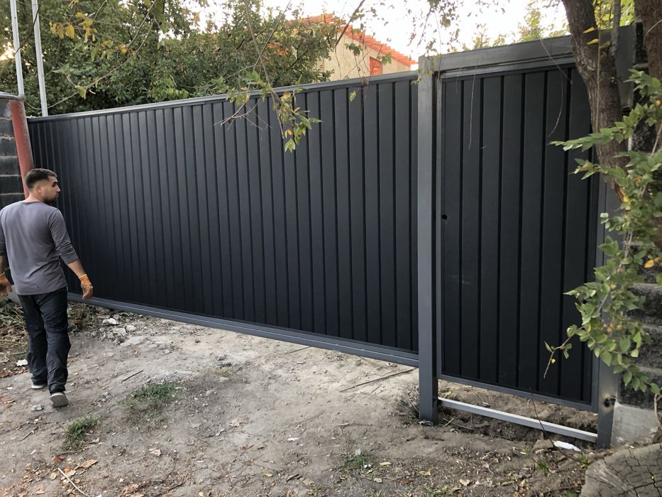 Заборы откатные ворота