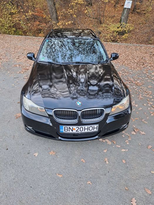 Vând BMW 320D 2010 facelift