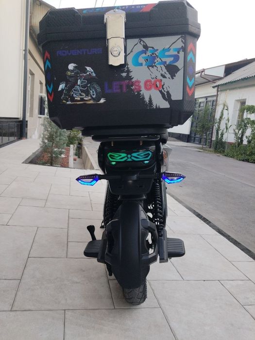 Elektroskuter sotiladi