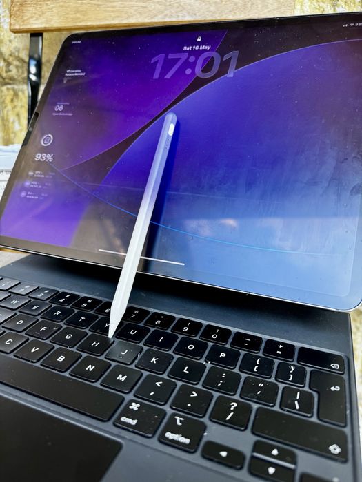 Universal Stylus Pen noi sigilate pt Ipad