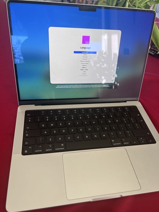 MacBook Pro М1 Pro за части