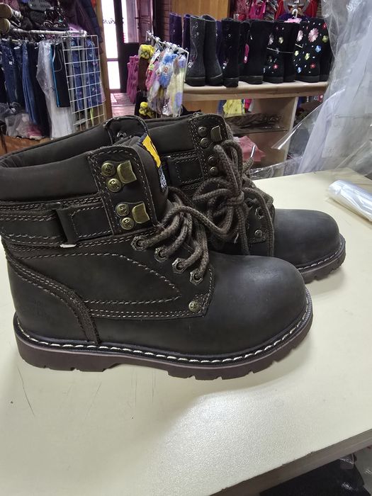 Ботинки зимние новые