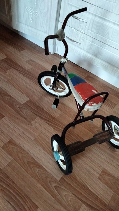 Куклы и игрушки разные