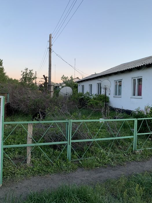 Продается дом в поселке Самарка реальному покупателью есть торг