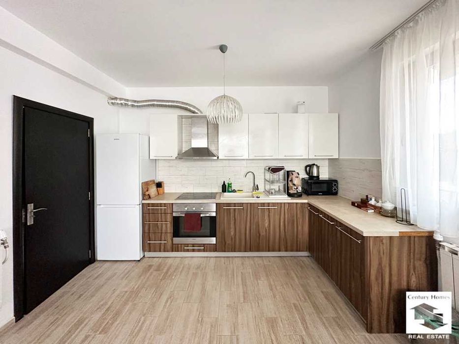 125180 Ваканционен комплекс с 4 къщи, басейн и BBQ зони в с. Бадевци