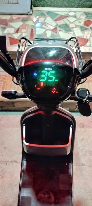 Elektron skuter sotiladi akkumulyator almashtirish kerak