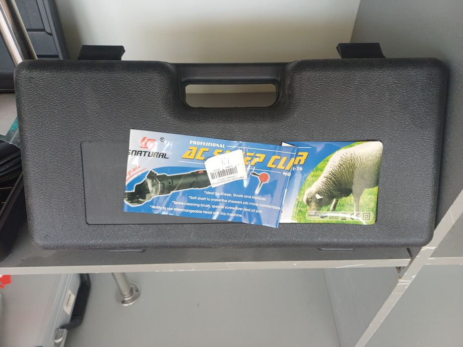 Електрическая машинка для стрижка овец. Қўй жунини олиш машинкаси.