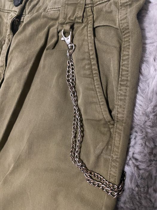 Карго панталон от Bershka с верига, която може да се маха. Размер 36