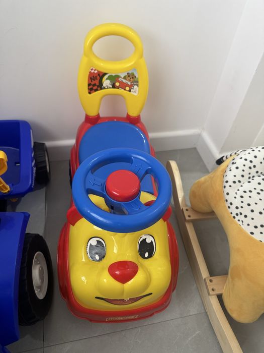 Срочно продам детские машинки