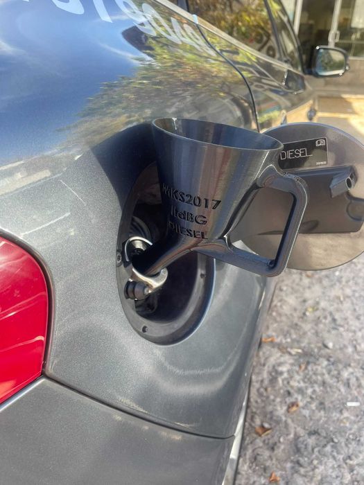 Фуния за Volvo Capless Fuel System