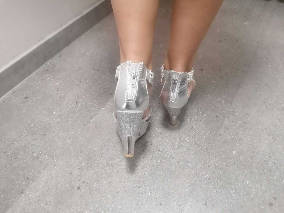 прекрасни летни сандали за всякакви поводи