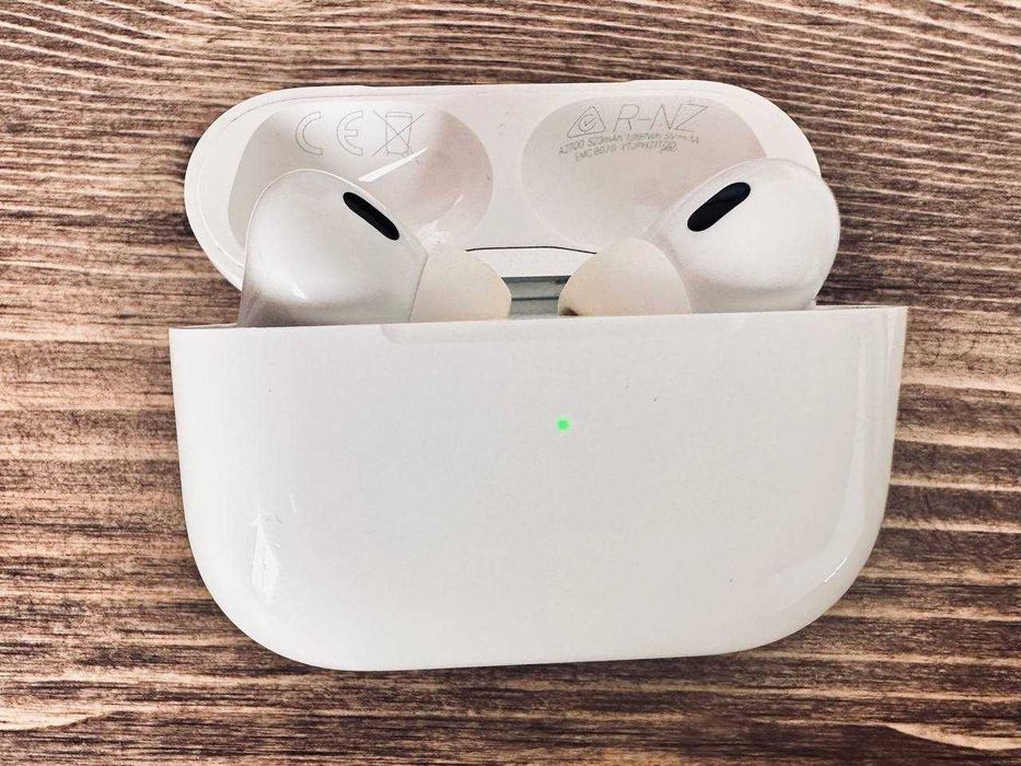 AirPods Pro 2 Lightning