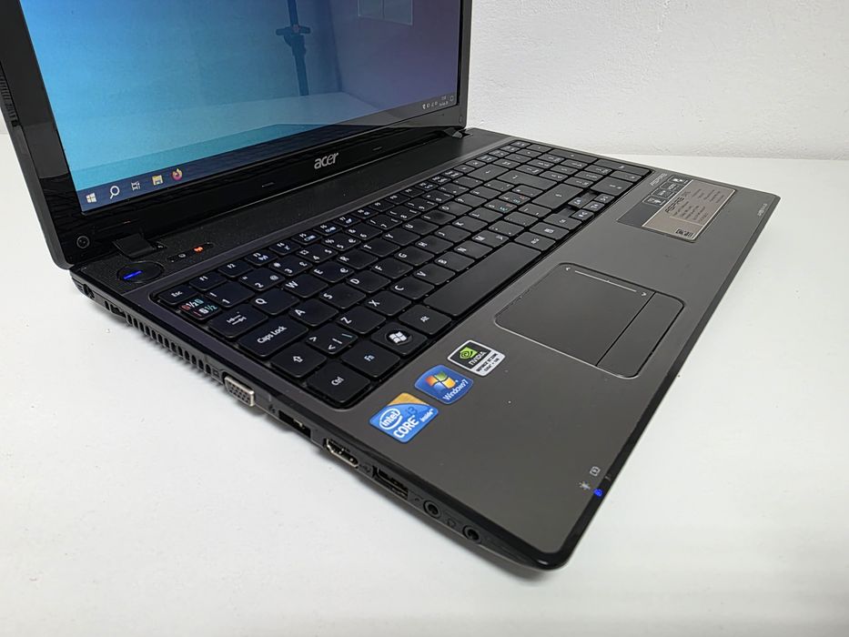 Laptop  Acer i3 nVidia gaming SSD 15.6 HD cu GARANTIE