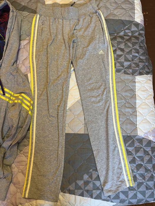 Adidas,адидас екип-оригинален!