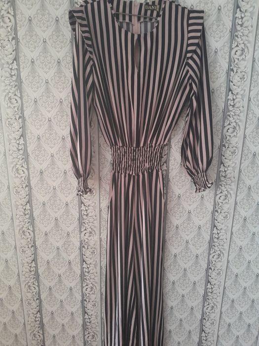 Комбинезон женский