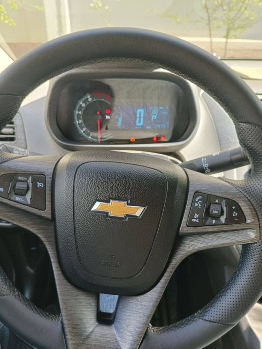 Chevrolet Cobalt 2023 — 5