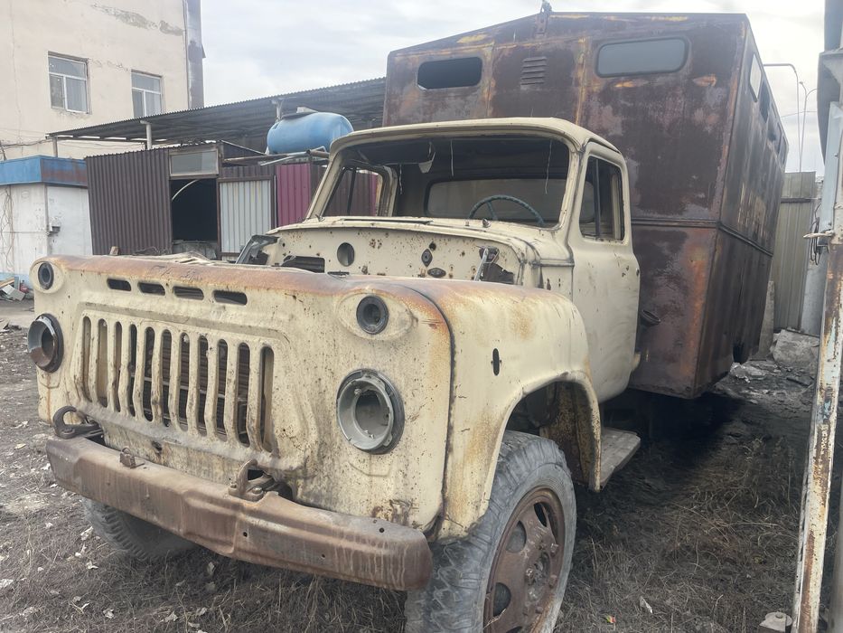 Продам Газ 52 будка