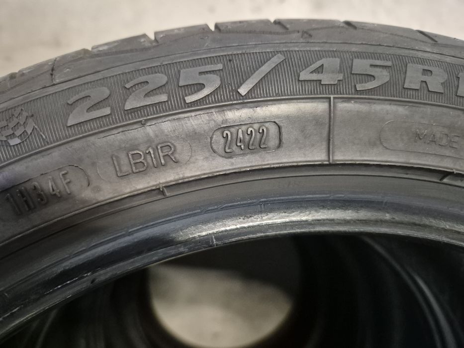 Anvelope vara 225 45 18