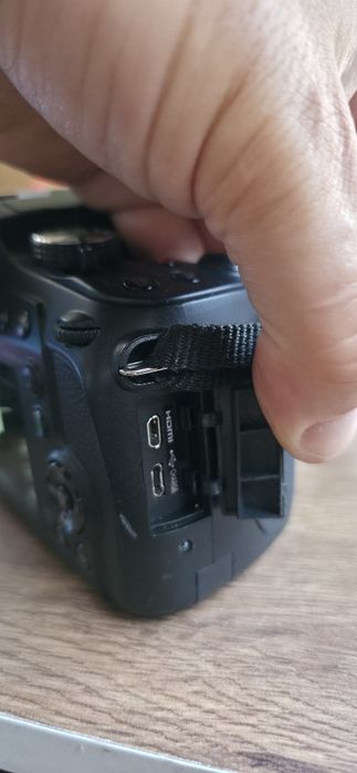 Camera foto Panasonic lumix dc-fz82,18.1 MP,4k,60x