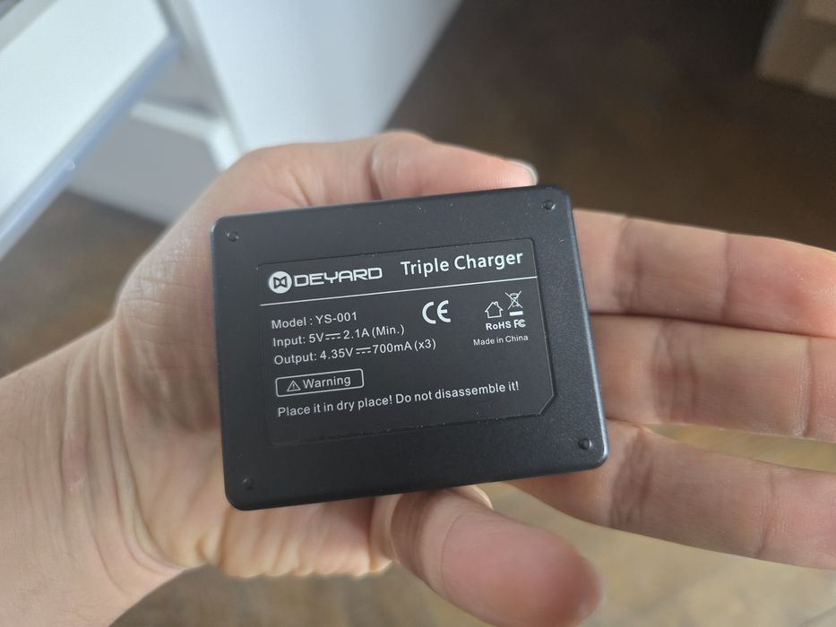 Зарядно за GoPro